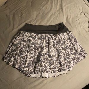 Aerie pleated tennis skirt